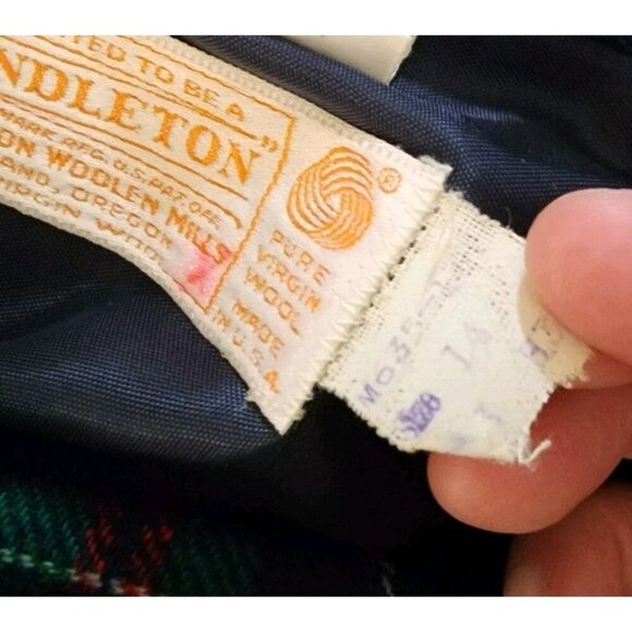 Pendleton 100% Wool Skirt Sz 14 (Actual Sz 8) Midi Blue Green Red Plaid A-Line - Picture 4 of 5